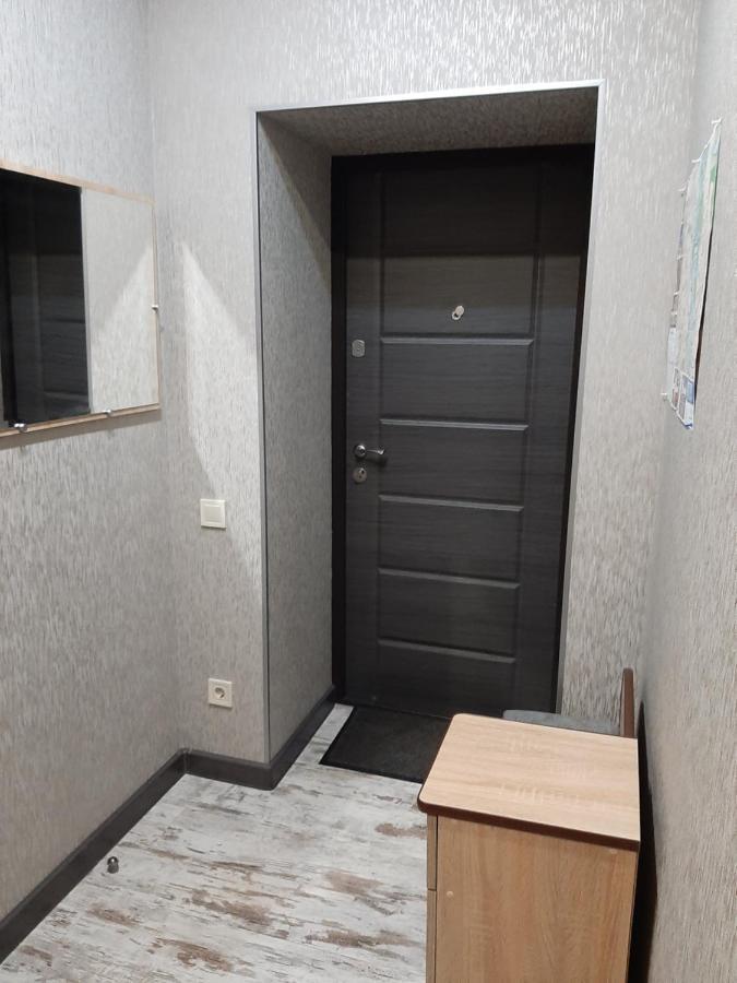 1 Stop From Railway Station Apartment Kiev Exterior photo